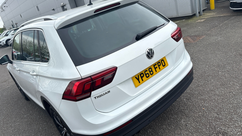 Volkswagen Tiguan 1.4 TSi 125 SE Nav 5dr Petrol Estate